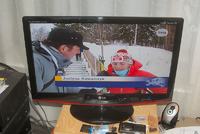 Jaki monitor z tunerem tv (DVB-T) działa samodzielnie?