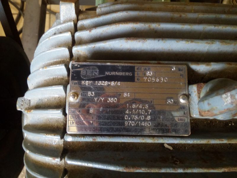 Jak podłączyć silnik 3 fazowy y/y 380V 4,5kW z 6 zaciskami?