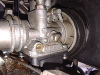 Aprilia rs 50 - Ciężko odpala i gaśnie oraz ma problemy z obrotami.