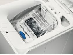 Pralka Electrolux EWT11366HGW - Nowa pralka i uszkodzenia po 3 praniu - Doświadc