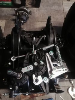 Skrzynia GT RS 800 broblem z jazda do tyłu - przyczyny, regulacja, naprawa