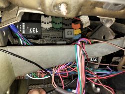 VW T4 1.9TD 98r: Problem z nagrzewaniem świec żarowych, przekaźniki 137 i 102, szukam schematu