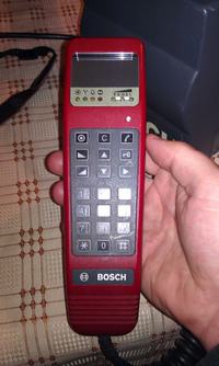 Identyfikacja starego telefonu z pchlego targu - model i instrukcja?