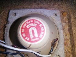 Proszę o pomoc w identyfikacji kolumn głośnikowych