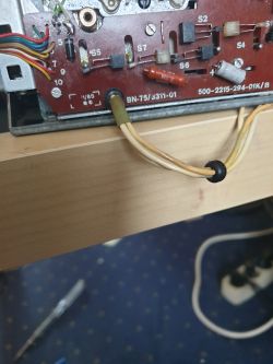 Niskie napięcie na silniczku Unitra M7011 - jak naprawić?