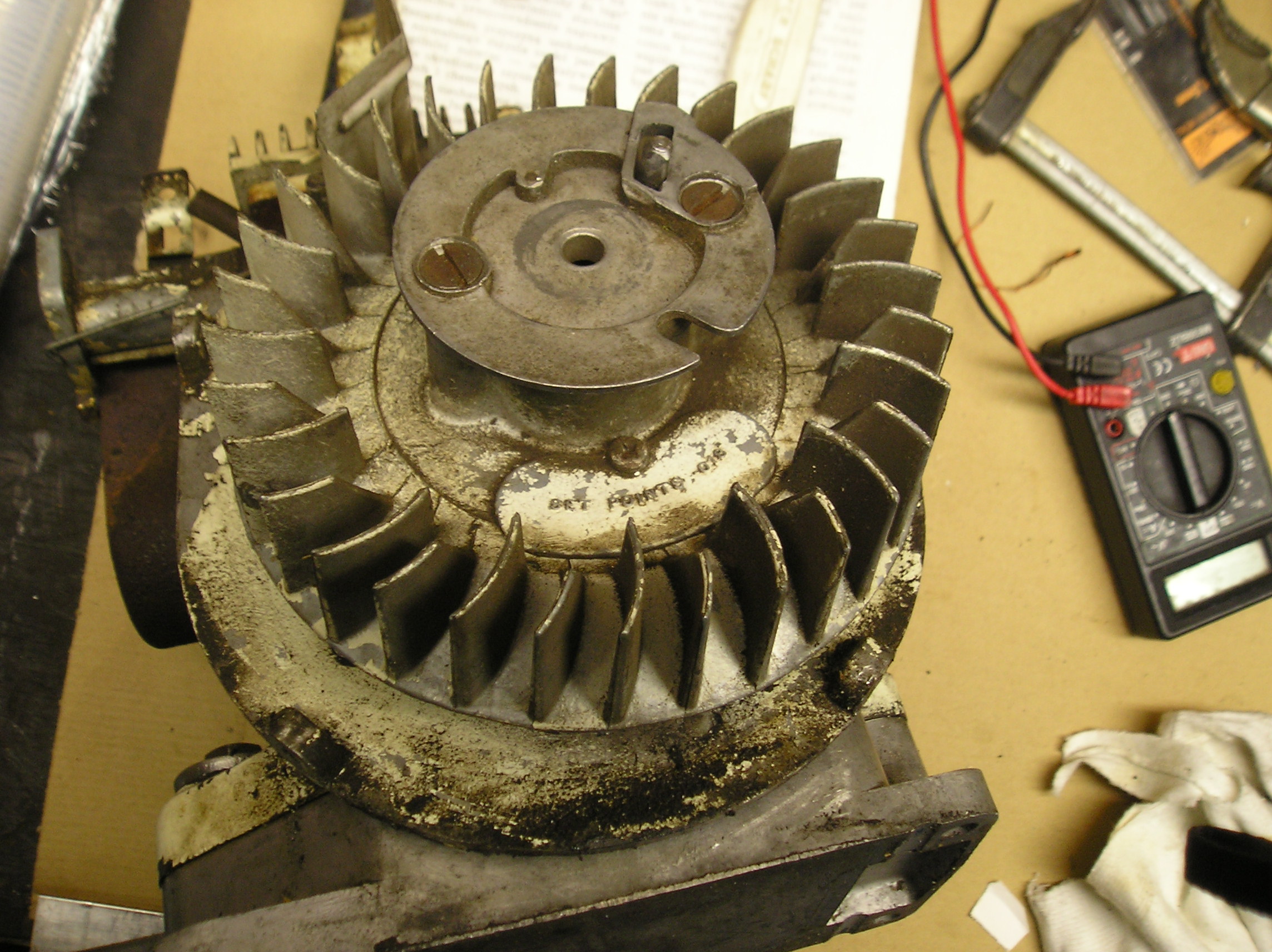 Silnik starej kosiarki bębnowej jaki to model