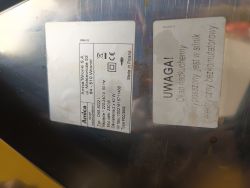 Etykiety na okapie kuchennym Amica model OKE 6222.