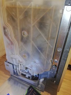 Bosch SPV50E00EU/32 - nie reaguje na przyciski, działa w pętli Bosch SPV50E00EU/32 - nie reaguje na przyciski, działa w pętli