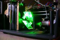Efekt i wykonanie projektora laserowego domowej roboty