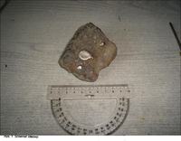 Dziwny kamień, dziwne znalezisko.