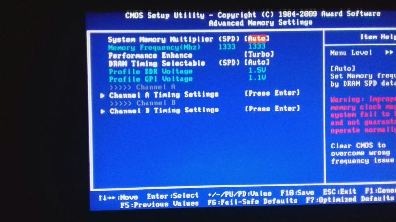Nieudany overclocking Intel i3 530 - komputer traci stabilność