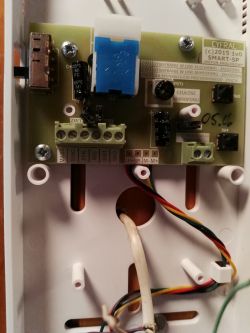 Connecting & Replacing Old Intercom with Cyfral Smart 5p: Wiring & Troubleshooting Help