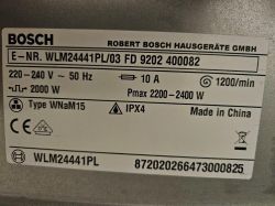 Etykieta z danymi technicznymi pralki Bosch WLM24441PL.