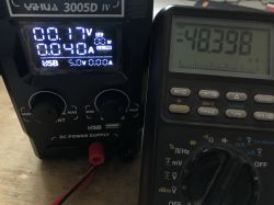 "Nowoczesny" (?) zasilacz laboratoryjny YIHUA 3005D-IV z USB, Quick Charge, enkodery