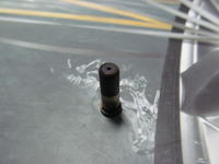 BMW E36 1.6b - Identyfikacja elementu silnika z kulką i zaworkiem zwrotnym