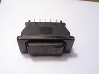 Czy schemat podłączenia szyb na przekaźnikach PRE0004 jest poprawny?