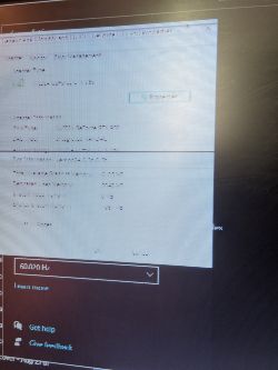 Samsung SyncMaster S22B300 - kolorowe paski, zniekształcone barwy na całym ekran
