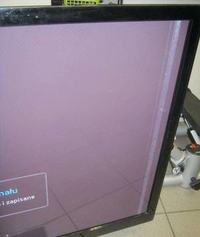 SAMSUNG PS51E550 - 3cm pasek po prawej stronie ekranu. SAMSUNG PS51E550 - 3cm pasek po prawej stronie ekranu.