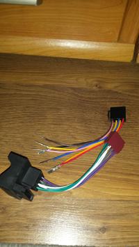 Connecting Vordon HT-869v2 Multimedia Station in Opel Zafira B 1.8 2006: A Step-by-Step Guide