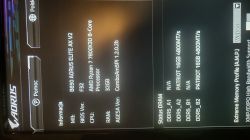 Ekran BIOS płyty głównej z informacjami o modelu, wersji BIOS i podzespołach