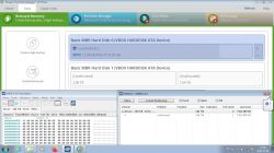 Zrzut ekranu przedstawiający program Paragon Hard Disk Manager z widokiem na podłączone dyski i partycje oraz oknem DMDE 3.4.4 Free Edition.