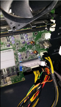 Łączenie dwóch zasilaczy w Power Edge 410 dla dedykowanej karty graficznej