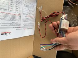 Jak podłączyć zwrotnice do głośników Audio System x200em evo w VW T5?