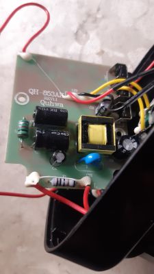 Przeróbka dzwonka bezprzewodowego Biedronka - nadajnik na przycisk na przewodzie