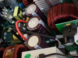 Sprzedam - Inwerter off-grid AC 5500W 48V 6000W PV po tuningu...