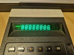 Kalkulator elektroniczny Elwro 144 od środka