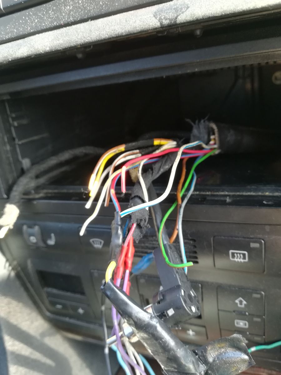 Jak podłączyć kable do radia Audi A6 c5 elektroda.pl