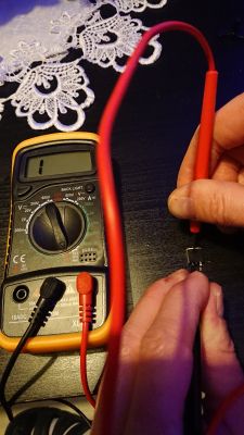 Jak sprawdzić tranzystor BUK9628 w przetwornicy bixenon Zafira B?