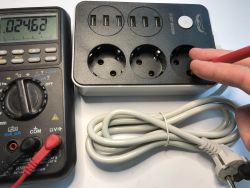The Lucky Hawk 8204 USB power supply splitter, again about (in)product safety