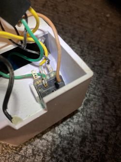 Schemat podłączenia potencjometru i czujnika lodówki Scania R440 2012