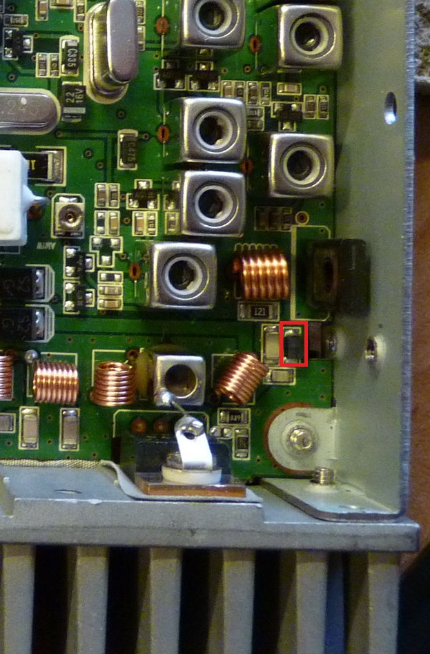 Yosan CB-100 - Identyfikacja eksplodowanego elementu (dioda lub bezpiecznik)