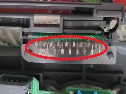 PlayStation 4 - Pad ładuje, nie reaguje. Winna taśma? Gdzie znaleźć pasującą?