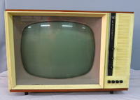 Stare telewizory - Złom czy unikatowe podzespoły ?