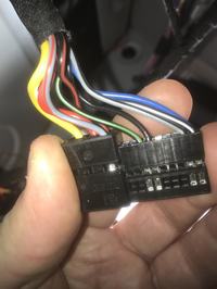 Seat Leon 5F - Komunikat o kierunkowskazach przyczepy po montażu haka