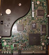 Seagate ST340823A zwarta dioda zabezp. na 12V Seagate ST340823A zwarta dioda zabezp. na 12V