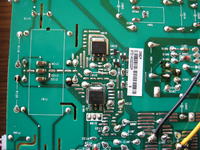 Compaq P8733A8 nie świecą świetlówki.