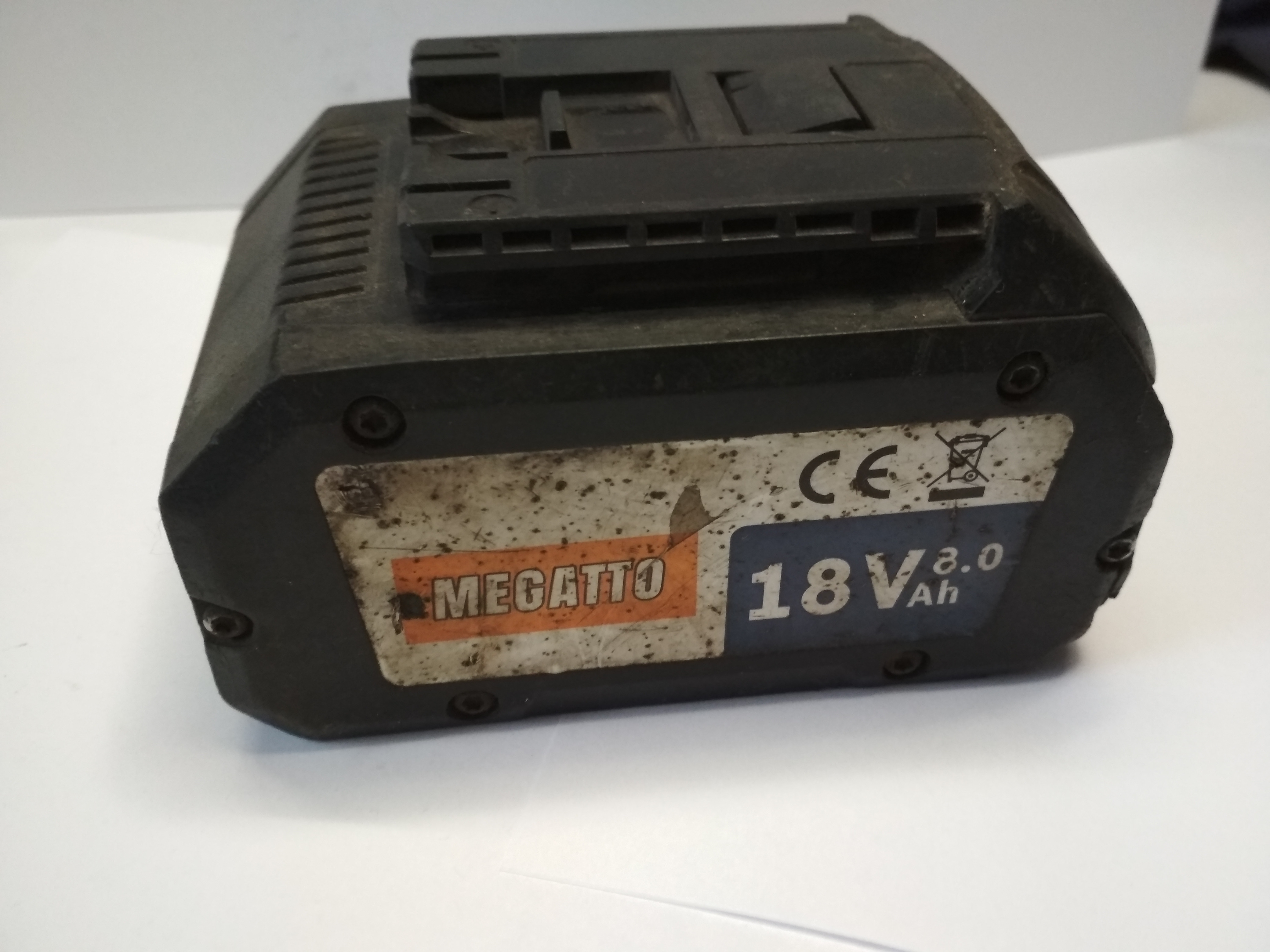 Wn trze Oraz Naprawa Akumulatora Megatto 18V 8ah Zamiennika Do wn-trze-oraz-naprawa-akumulatora-megatto-18v-8ah-zamiennika-do