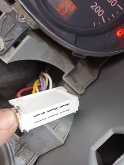 Renault trafic2 1.9 - Zasilanie UCH brak kierunków