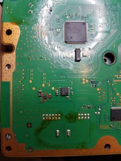 PS3 CECH-3004B nie łączy się z padami/siecią Wi-Fi, błąd 80130128 po wymianie modułu