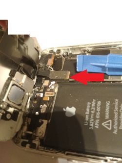 Jak wymienić wyświetlacz w iPhone SE? Jak wymienić wyświetlacz w iPhone SE?