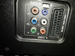 Xbox One - Głośniki RCA - głośniki grają słabo.