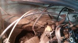 Urwanie kabla w Golfie 2 1.8 Benzyna 92 r. - do czego jest podpięty?