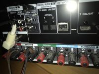 Denon/AVR-X1200W - głos ludzki z radia brzmi jak przez ścianę, a muzyka świetnie