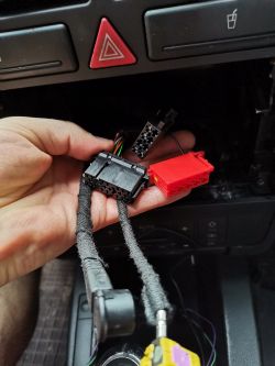 Audi A2 problem z podłączeniem nie fabrycznego radia