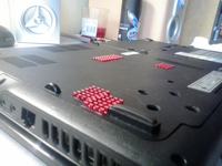 MSI CX620 - montaż radiatorów na sekcję zasilania w laptopie