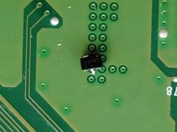 Xbox One X - Identyfikacja układu koło przetwornicy MP2853 oraz MP2949A na płycie głównej
